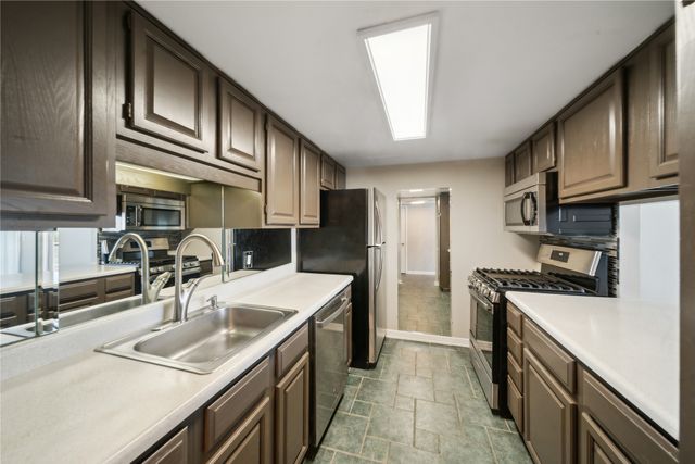 410 W 7th Street 929, Tulsa, OK 74119