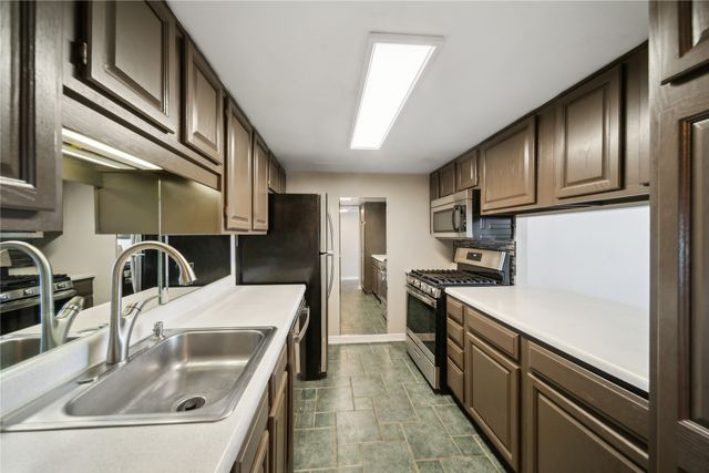410 W 7th Street 929, Tulsa, OK 74119