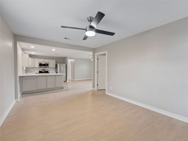 421 S Interurban Street, Anna, TX 75409