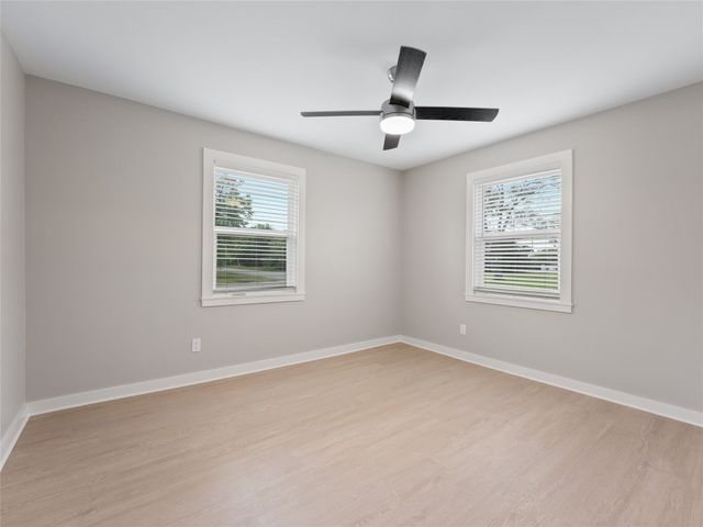 421 S Interurban Street, Anna, TX 75409