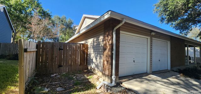 6907 Raintree, San Antonio, TX 78233