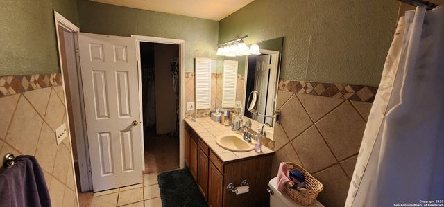 6907 Raintree, San Antonio, TX 78233