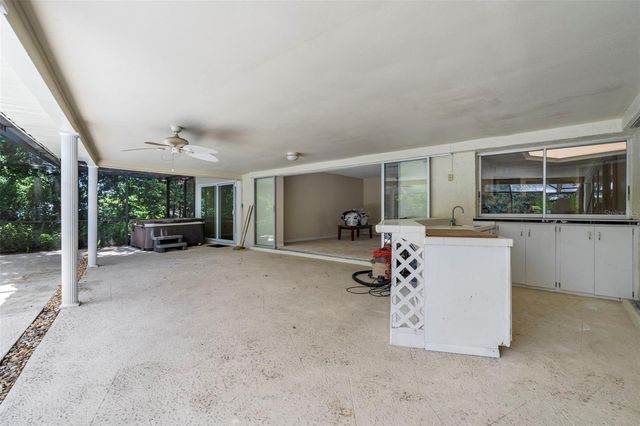 207 DUNBRIDGE DRIVE, Palm Harbor, FL 34684