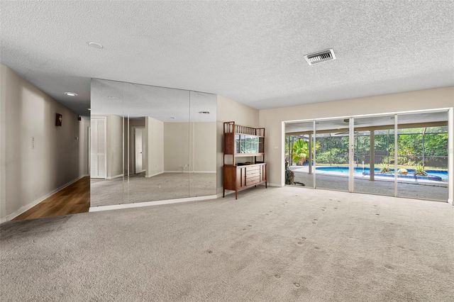 207 DUNBRIDGE DRIVE, Palm Harbor, FL 34684