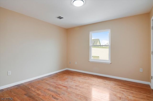 150 N Munn Ave, East Orange City, NJ 07017