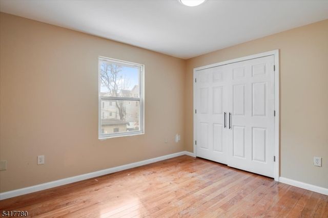 150 N Munn Ave, East Orange City, NJ 07017