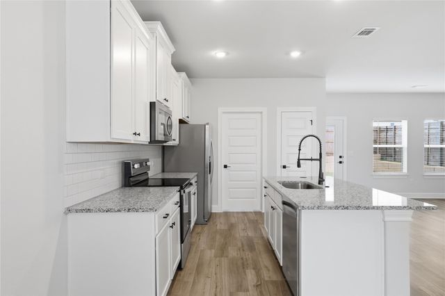 9320 Gladsome PATH, Manor, TX 78653