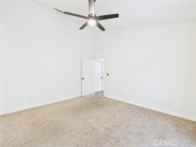 10781 N Windham Bay Circle, Fresno, CA 93730