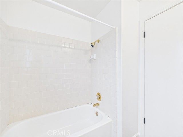 10781 N Windham Bay Circle, Fresno, CA 93730