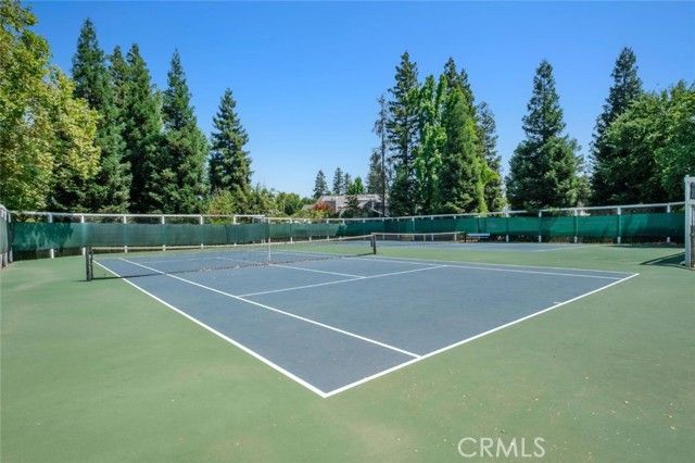 10781 N Windham Bay Circle, Fresno, CA 93730