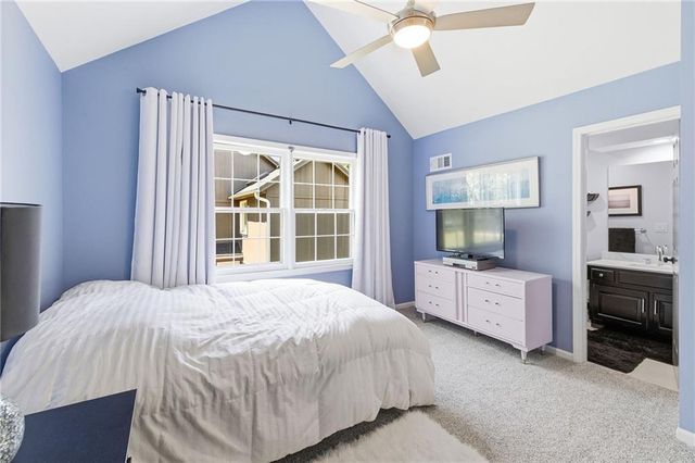 8001 Darnell Lane, Lenexa, KS 66215