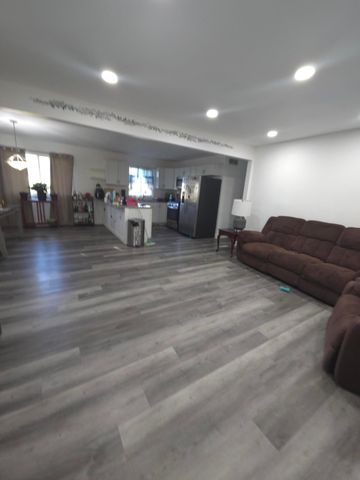 7351 Buchanan Street, Merrillville, IN 46410