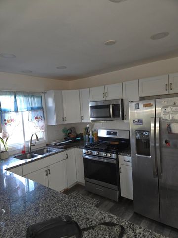 7351 Buchanan Street, Merrillville, IN 46410