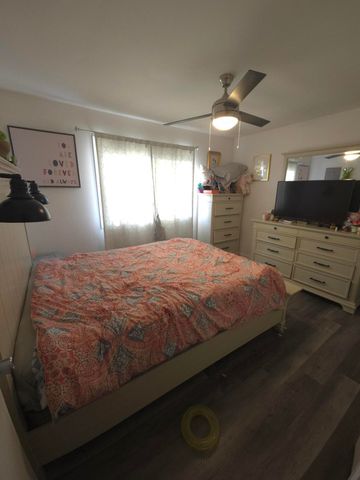 7351 Buchanan Street, Merrillville, IN 46410