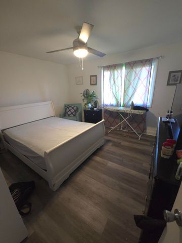 7351 Buchanan Street, Merrillville, IN 46410