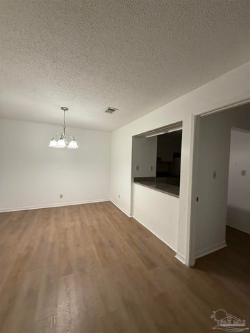 8370 Carl Dean 206, Pensacola, FL 32514
