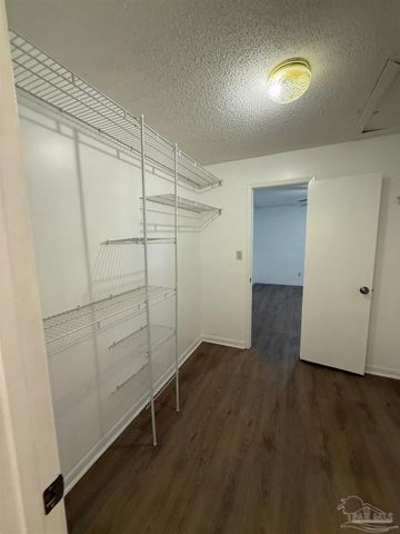 8370 Carl Dean 206, Pensacola, FL 32514