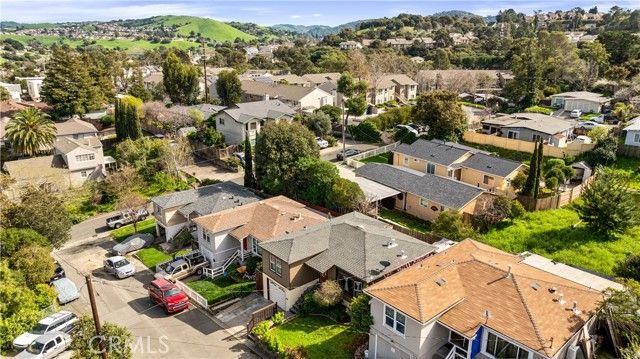 903 Jones Court, Pinole, CA 94564