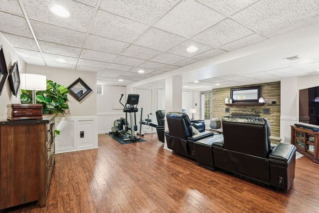 621 Portia DRIVE, Bethel Park, PA 15236