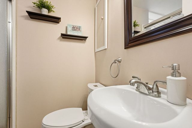 621 Portia DRIVE, Bethel Park, PA 15236