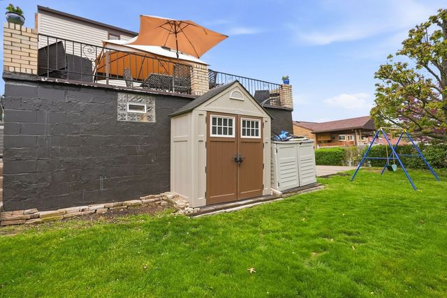 621 Portia DRIVE, Bethel Park, PA 15236