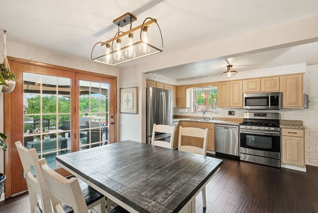 621 Portia DRIVE, Bethel Park, PA 15236