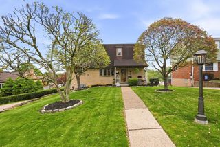 621 Portia DRIVE, Bethel Park, PA 15236