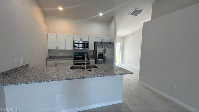 1630 SW 33rd ST, Cape Coral, FL 33914