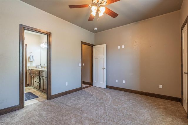 2715 Woodlawn Court, Shawnee, OK 74804