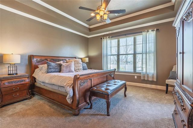 2715 Woodlawn Court, Shawnee, OK 74804