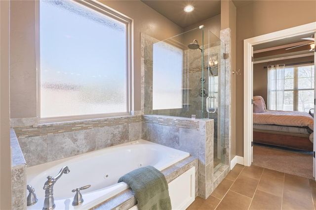 2715 Woodlawn Court, Shawnee, OK 74804