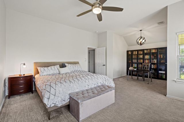 9028 Mountain Mist LN, Round Rock, TX 78681