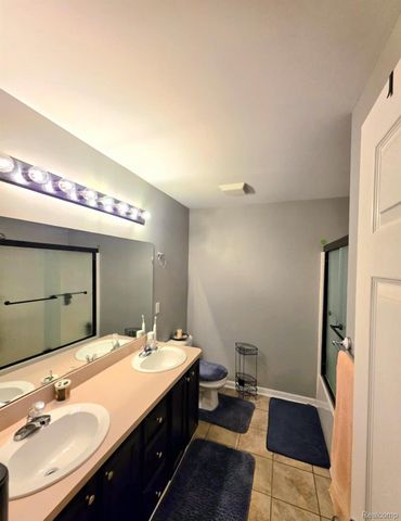 8366 Sherwood Drive, Grand Blanc Charter Township, MI 48439