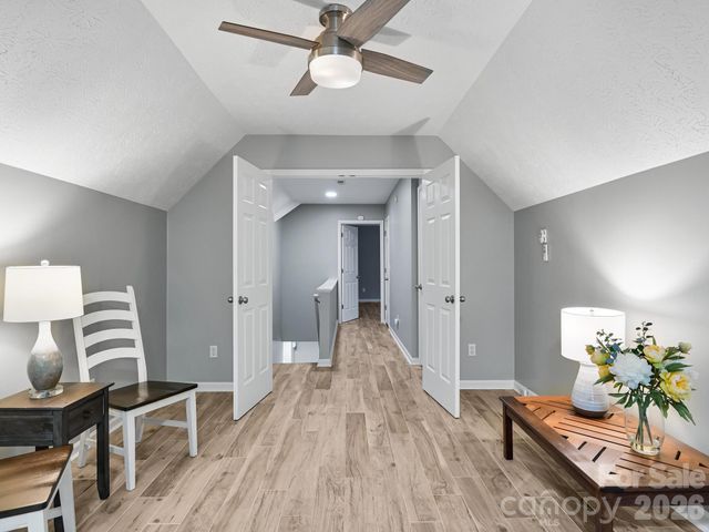 2208 E Cumming Woods Lane, Hendersonville, NC 28739