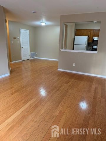 513 Waterford Drive, Edison, NJ 08817