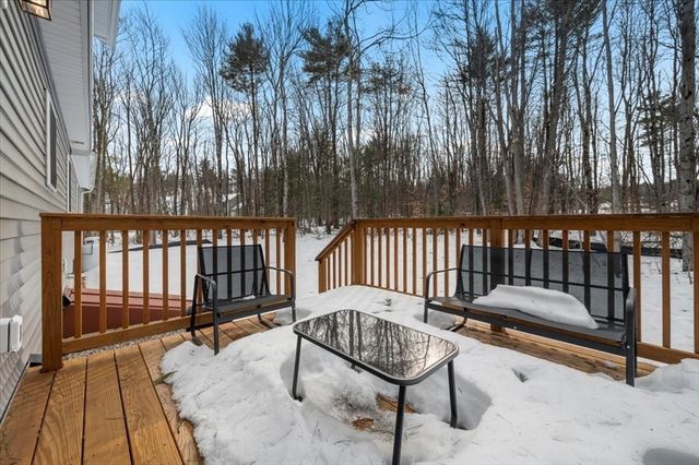 28 Murray Rd, Ashburnham, MA 01430