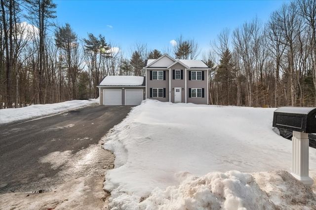 28 Murray Rd, Ashburnham, MA 01430