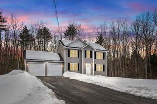 28 Murray Rd, Ashburnham, MA 01430