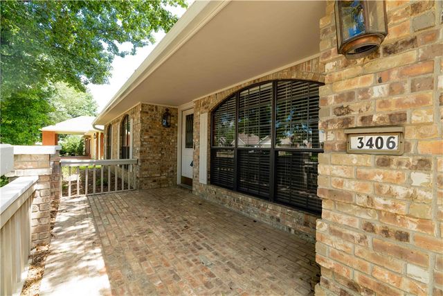 3406 W Hemlock Street, Rogers, AR 72756