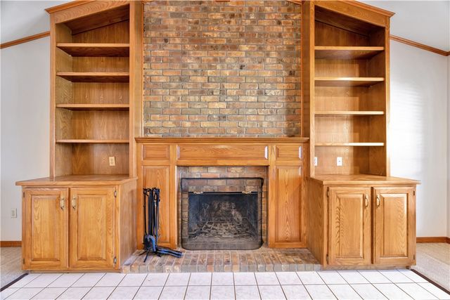 3406 W Hemlock Street, Rogers, AR 72756