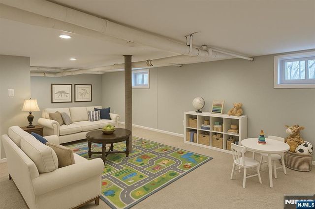 37 Columbus Avenue, Harrington Park, NJ 07640