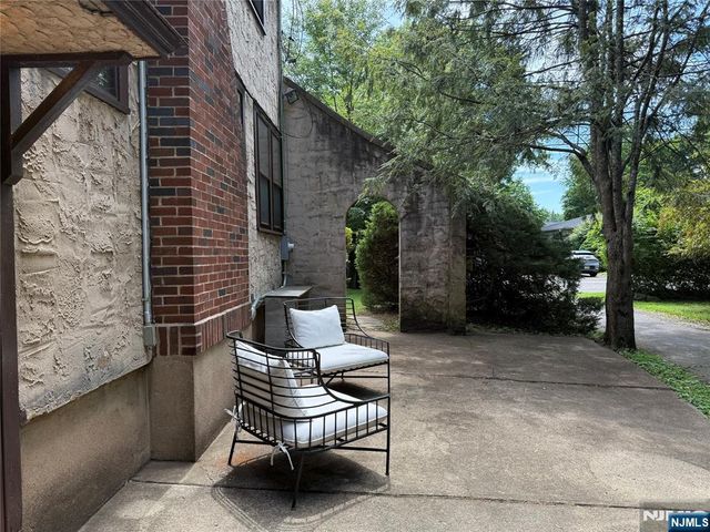 37 Columbus Avenue, Harrington Park, NJ 07640