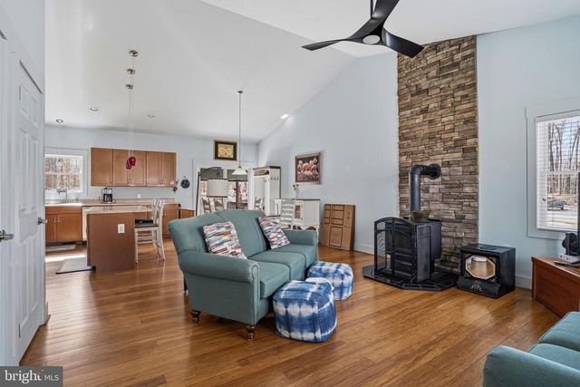 216 COOKE LN, Bumpass, VA 23024