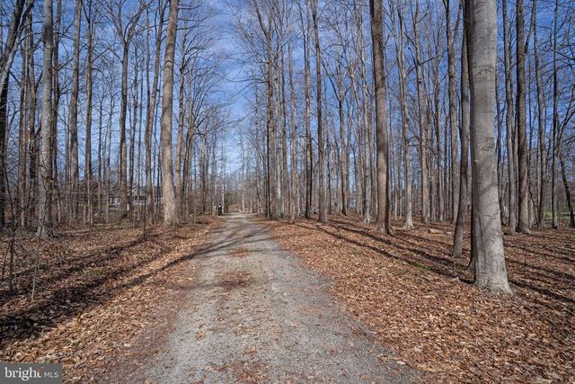 216 COOKE LN, Bumpass, VA 23024