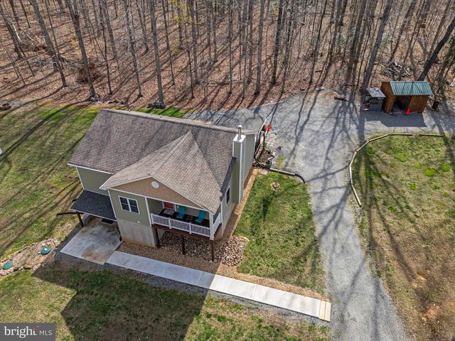 216 COOKE LN, Bumpass, VA 23024