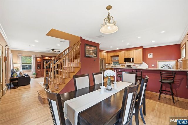 219 Snake Den Road, Wanaque, NJ 07465