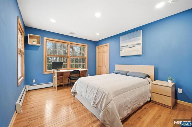 219 Snake Den Road, Wanaque, NJ 07465