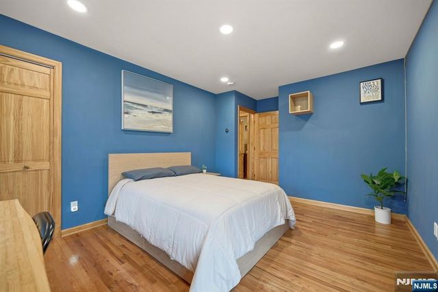 219 Snake Den Road, Wanaque, NJ 07465