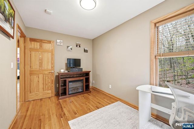 219 Snake Den Road, Wanaque, NJ 07465