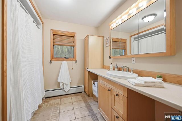 219 Snake Den Road, Wanaque, NJ 07465